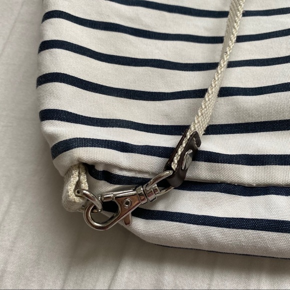 GAP STRIPED BEACH BAG / BACKPACK - Picture 7 of 16